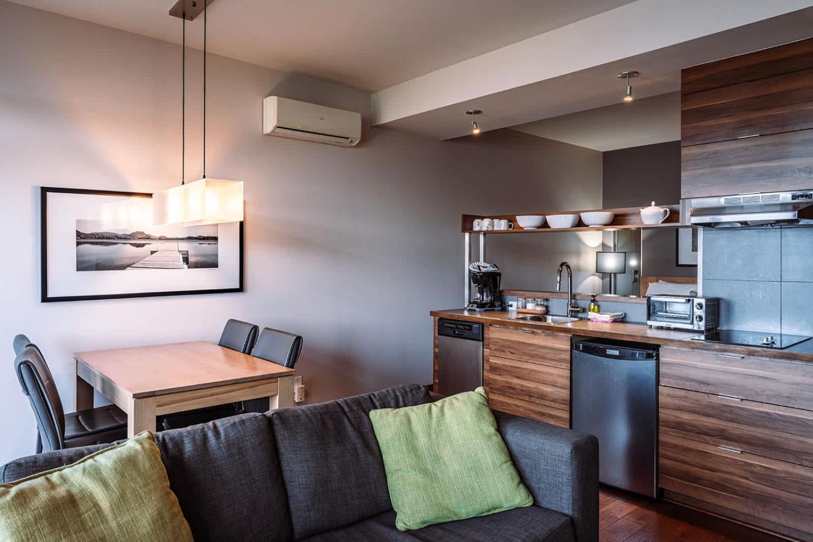 Lakefront Mountain View - Resort Loft Lac Superieur Luaran gambar